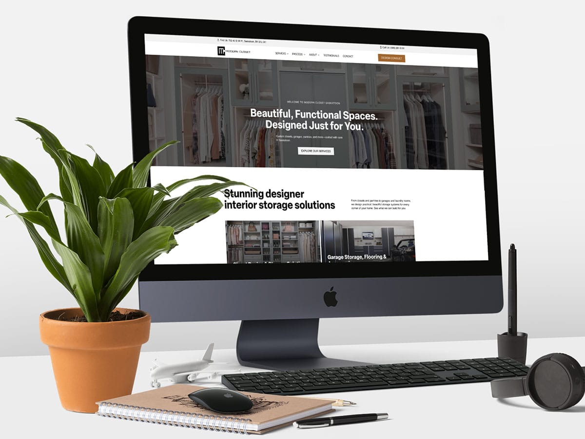 Image showcasing the Modern Closet website